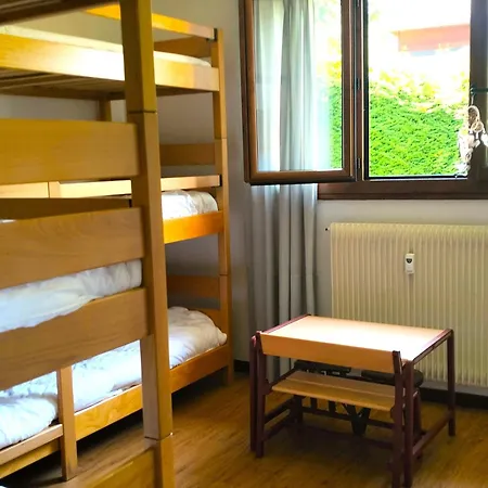 Apartment 3 Pieces: Balcon, Parking Prive, Proche Village - Fr-1-761-42